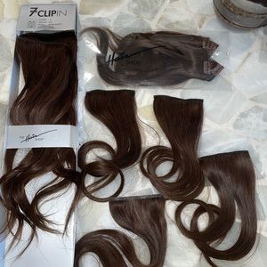 20 Clip Extensions from The Hair Shop